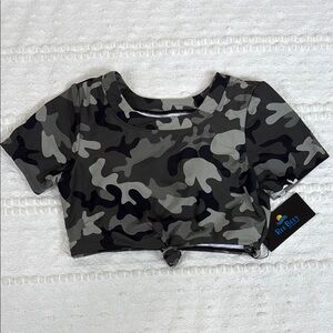 NWT Ree Bees Swimwear Cano Cropped Tankini Swim Top Size Medium‎